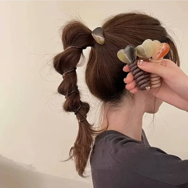 Гумка-спіраль для волосся "Серце" з декором 8 см