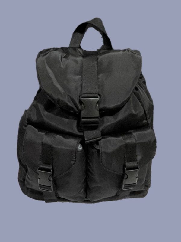 Рюкзак Primark нейлоновий з кишенями чорний