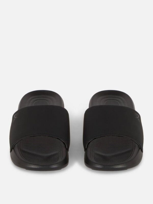 Шльопанці жіночі резинові Primark "Спорт" чорні