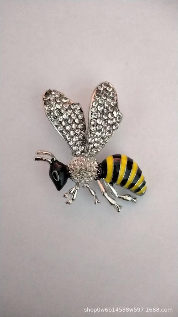 Брошка "Оса" стрази металева