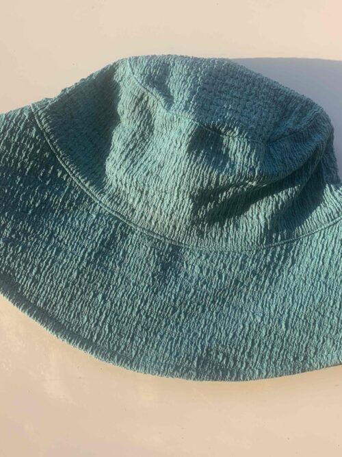 Панама "Primark" літня котонова рельєфна біла/зелена