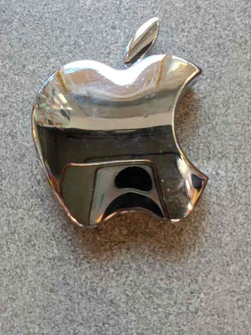 f0997919-fa82-48ba-88ec-4109361eb3ba-2.jpg Запальничка газова "Apple" золота