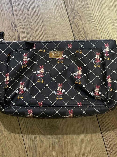 27f6a3c6-a3d1-4f5b-b152-3d2e43a8d2bc.jpg Косметичка-клатч "Disney" Primark з зовнішньою кишенею