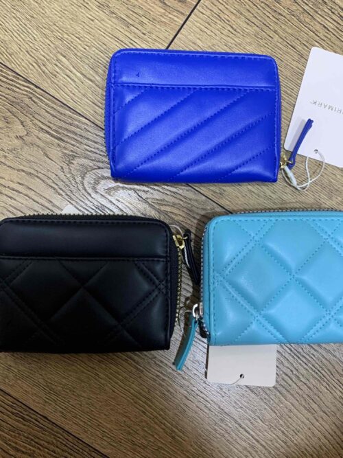 c7ea704c-a57b-45b0-8eb8-37b3e57014e2.jpg Гаманець Primark стьобаний на замочку молочний/рожевий/чорний/блакитний/синій