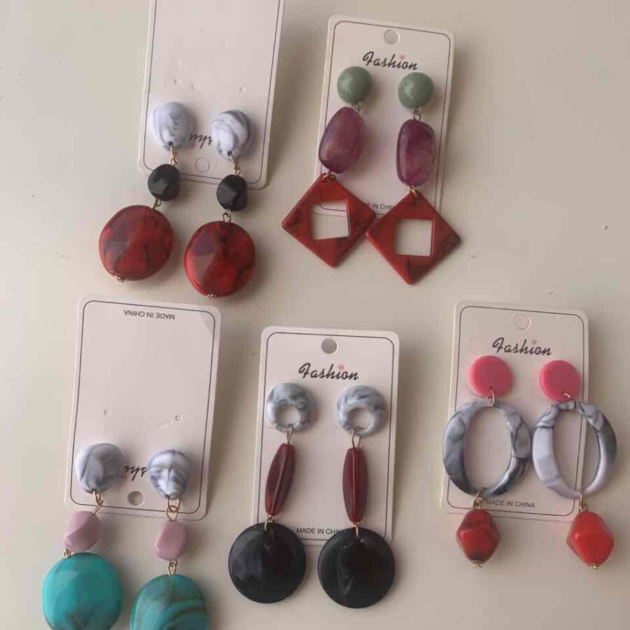 Сережки акрилові Fashion геометричні з камінням