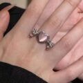 Каблучка жіноча "Серце" геометрична з рожевим котячим оком (10528)