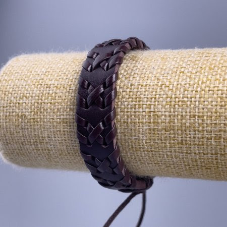 Браслет чоровічий плетений шкіра на затяжці коричневий мікс (L 18-25 см s 1 мм )