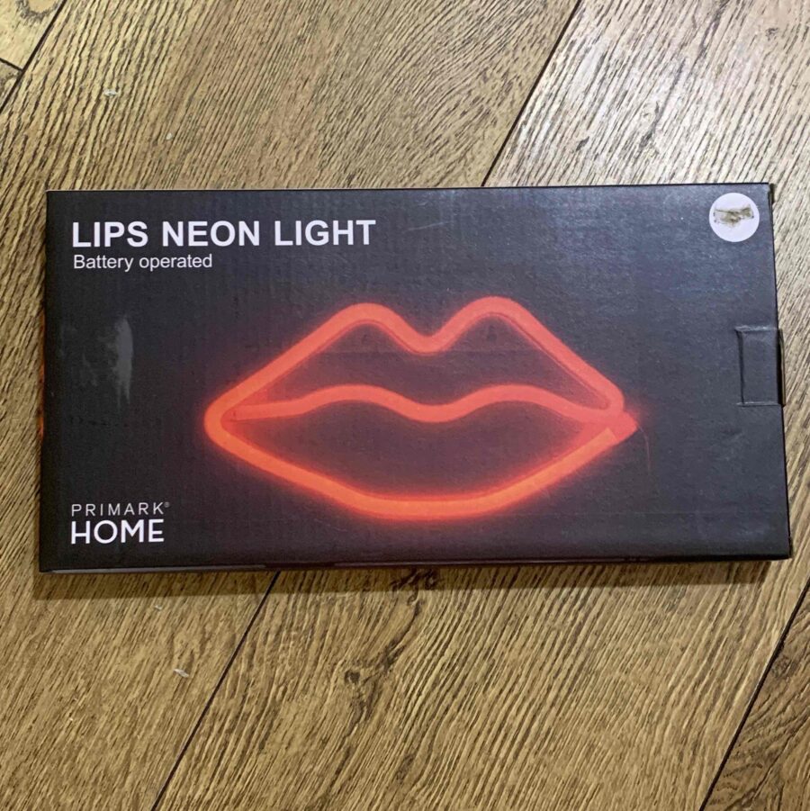 Нічник неоновий "LIPS/Губи" Primark (батарейки)