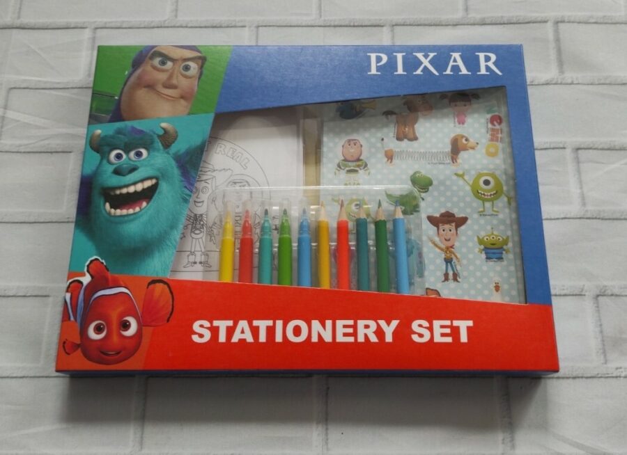 Набір для творчості "Pixar" (олівці, фломастери, наліпки, стікери)