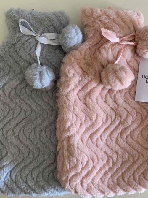 f8c3fbeb-f50f-4f2d-be15-91561997c99d.jpg Грілка водяна для тіла Primark "Hot water bottle" 2000 ml мікс кольорів