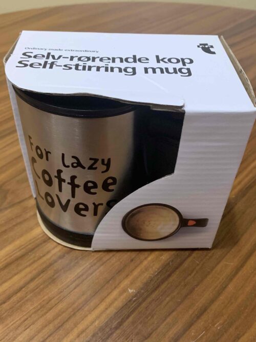1c0266f4-03a3-49fe-b52a-607bf51396e8.jpg Термочашка Tiger "For lazy crazy coffe lovers" з саморозмішуванням (2 батарейки АА)